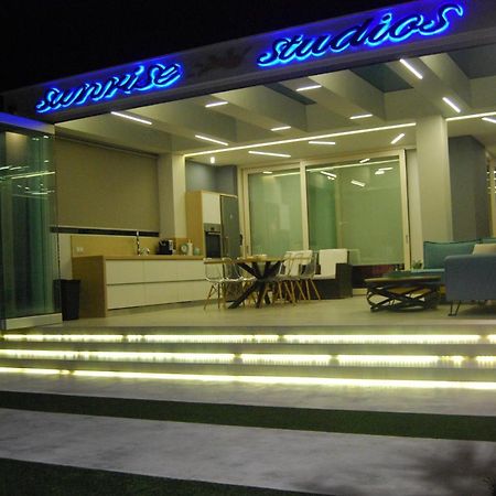 Sunrise Studios Resort 스칼라 포타미아스 외부 사진