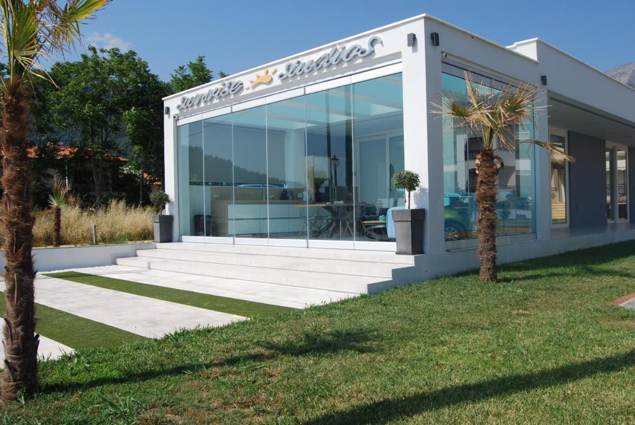 Sunrise Studios Resort 스칼라 포타미아스 외부 사진