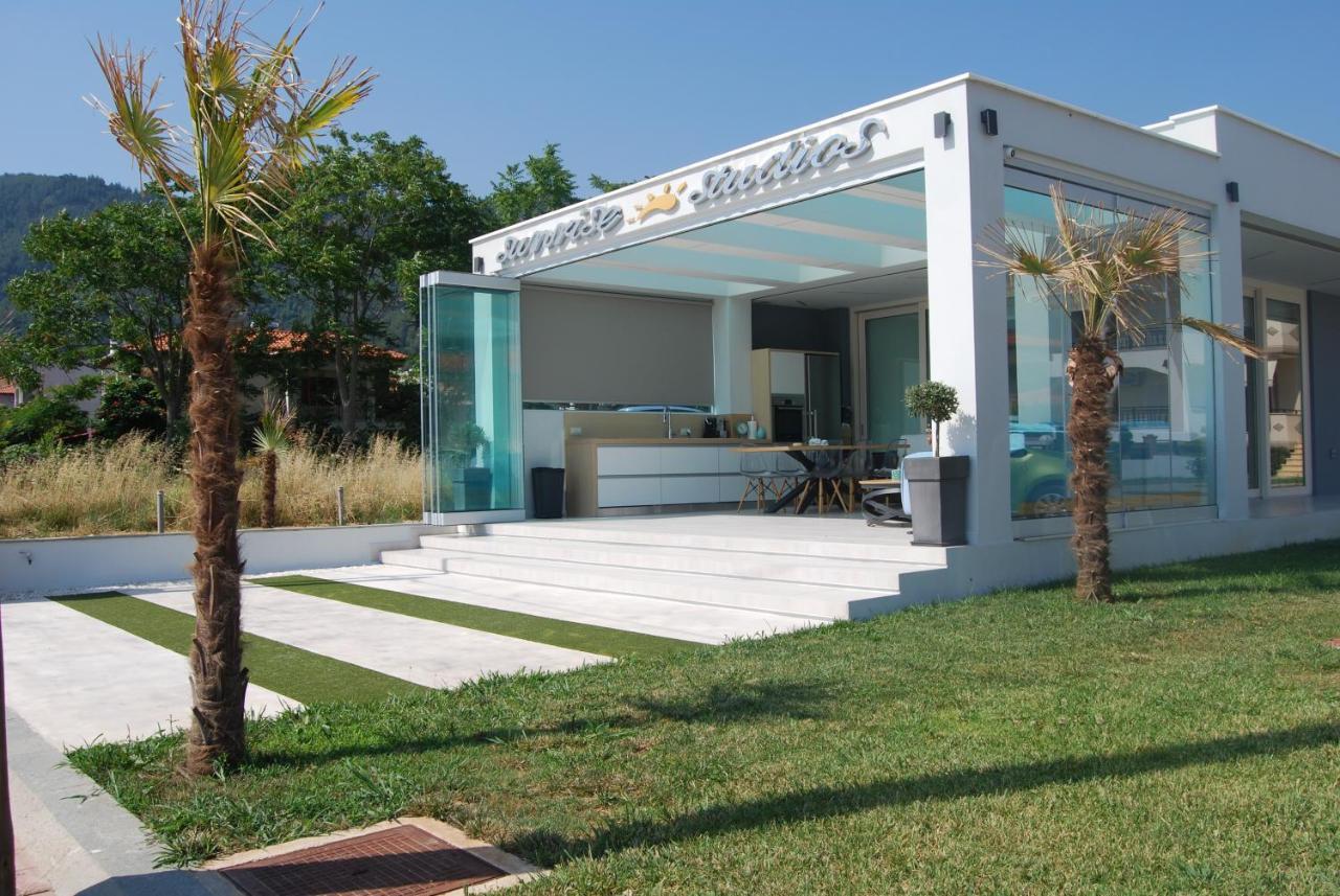 Sunrise Studios Resort 스칼라 포타미아스 외부 사진